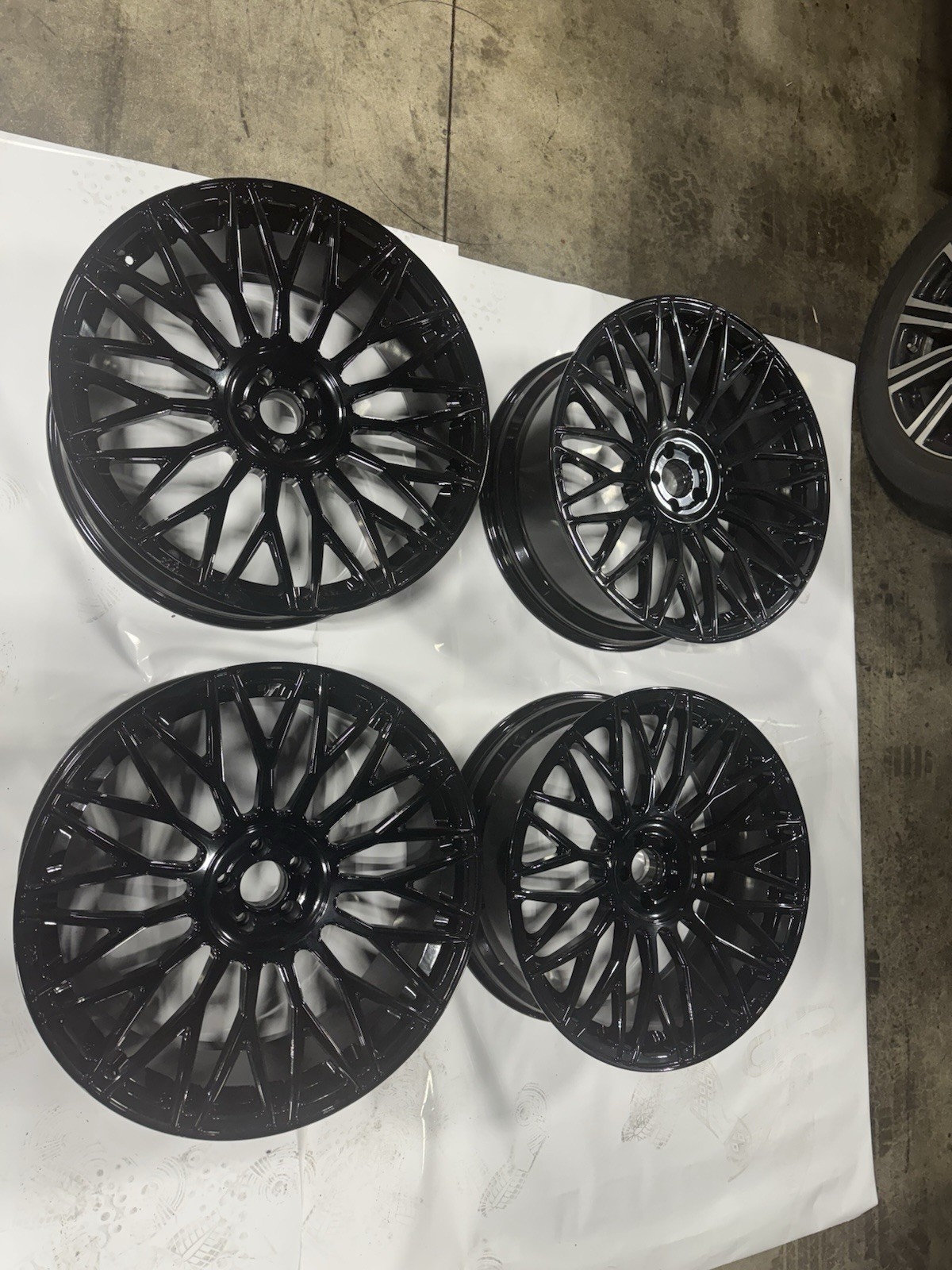RDB WHEELS ROLLS ROYCE 24’