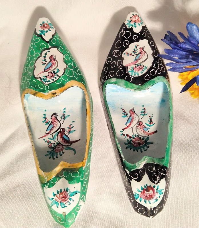 Vintage Shoes Ashtray Women High Heel 4 5/8 FigureEnamel Made In India