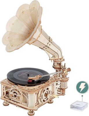 ROKR Hand Crank Classic Gramophone Model 3d Wooden Puzzle DIY Building Toy