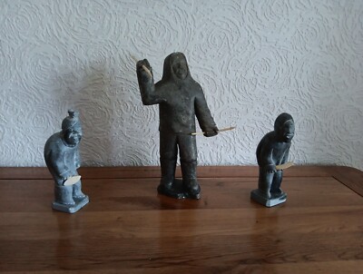 VINTAGE INUIT GESCHNITZTE SPECKSTEINFIGUREN - PAVIA THORSEN