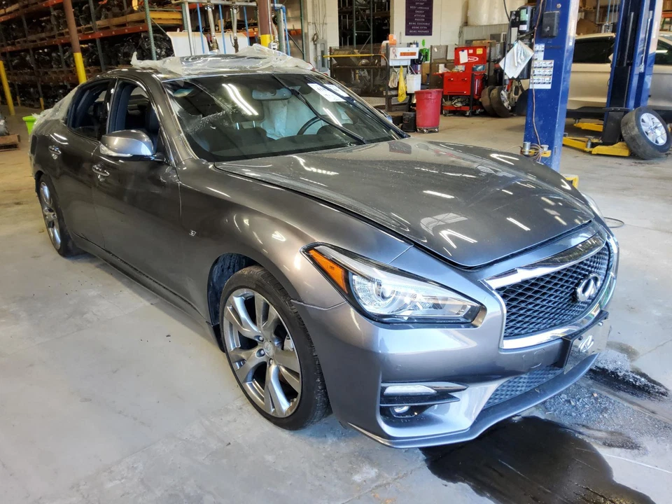 Espejo retrovisor interior delantero central usado se adapta a: Infiniti Q70 2018 centro delantero Foto 2 de 4