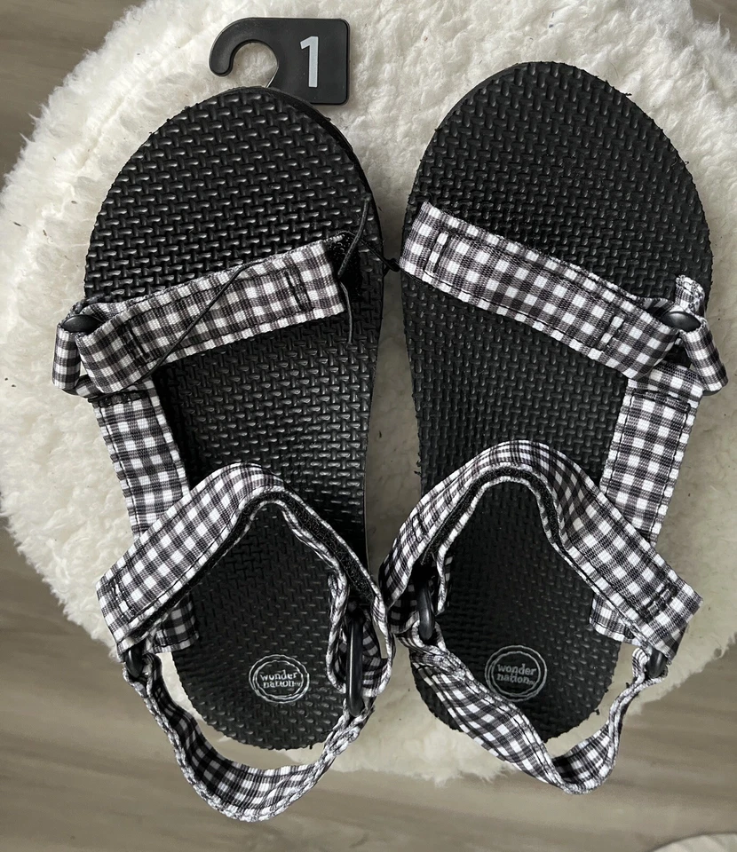 Nuevas Sandalias Wonder Nation Niñas Negro/Blanco Cuadros Verano Correa Ajustable Talla 1 Foto 2 de 4