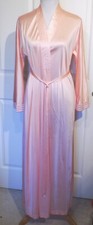 Vintage 70s 80s Vanity Fair Peach Pink Polyester Knit Robe Small B38