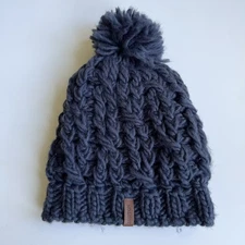 BURTON Beanie Chunky Cable Knit Kismet Women's One Size Indigo Blue Pom Hat