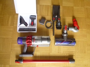 DYSON V10 Staubsauger Stabstaubsauger Hand-Akku-Sauger Cyclone