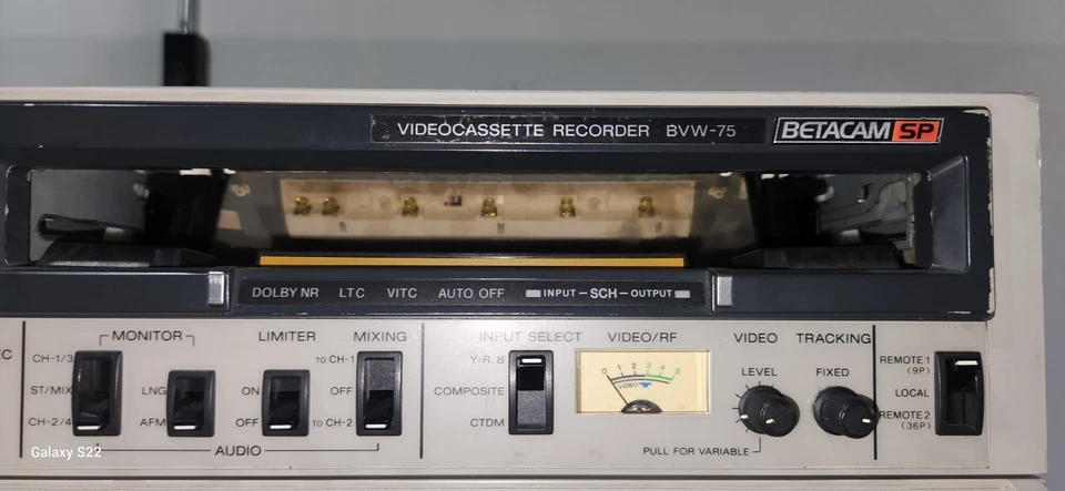 Grabadora de casete de video Sony Betacam SP BVW-75 Studio Editor Foto 4 de 4