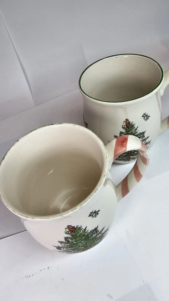 Pair of Spode Christmas Tree Mugs With Peppermint Candy Stripe Handles - Image 2 of 4