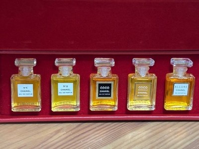 5 CHANEL FRAGRANCE WARDROBE NO 5, NO 19, COCO, COCO MADEMOISELLE