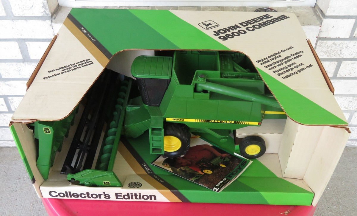 ジョンディア　コンバイン9600 ERTL製 1/28スケール 1/28 Ertl John Deere 9600 1989 collector's edition combine