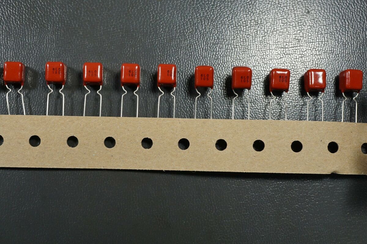 Lot of 5 ECQ-V1H105JL3 Panasonic Capacitor Plastic Film 1uF Lot of 5 ECQ-V1H105JL3 Panasonic Capacitor Plastic Film 1uF