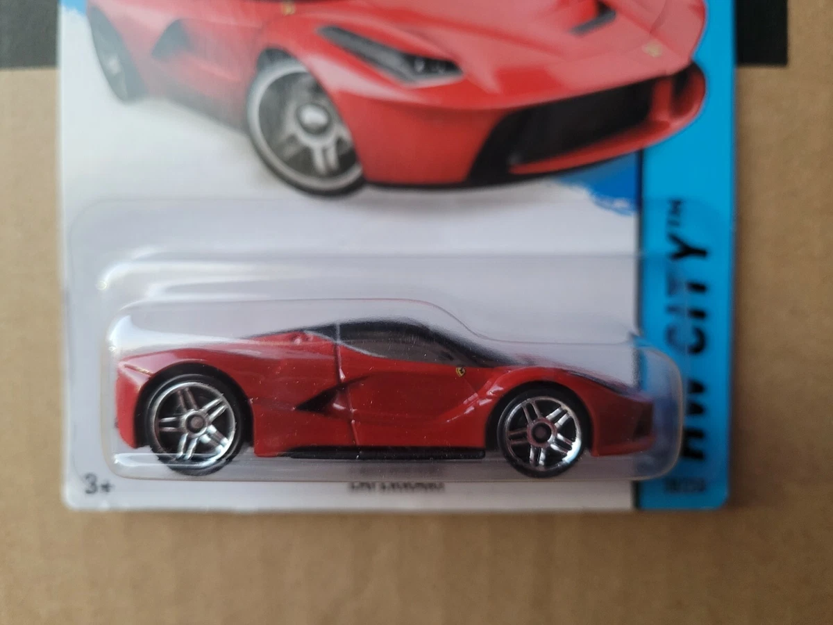 Hot Wheels FERRARI LA FERRARI RED VHTF CAR NEAR MINT CARD EXCELLENT