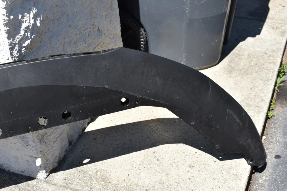 FERRARI ROMA FRONT BUMPER LIP 2020-2023 FACTORY OEM — 第 4/4 张图片