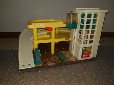 little people parking garage