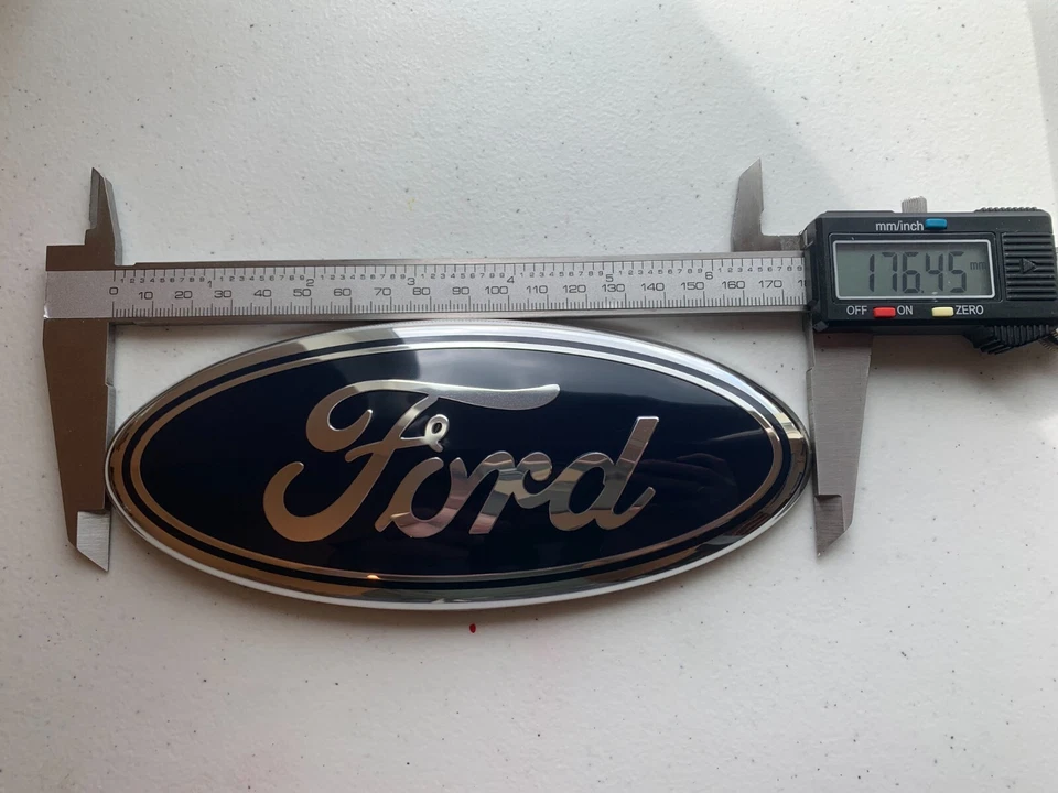 Logo 7" emblema: insignia ovalada azul marino para parrilla o puerta trasera Ford Foto 2 de 4