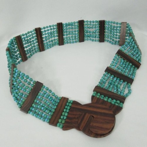 Multi Strand Turquoise Beaded Belt Faux Wood Buckle and Accent Pieces Stretchy - Picture 7 of 8