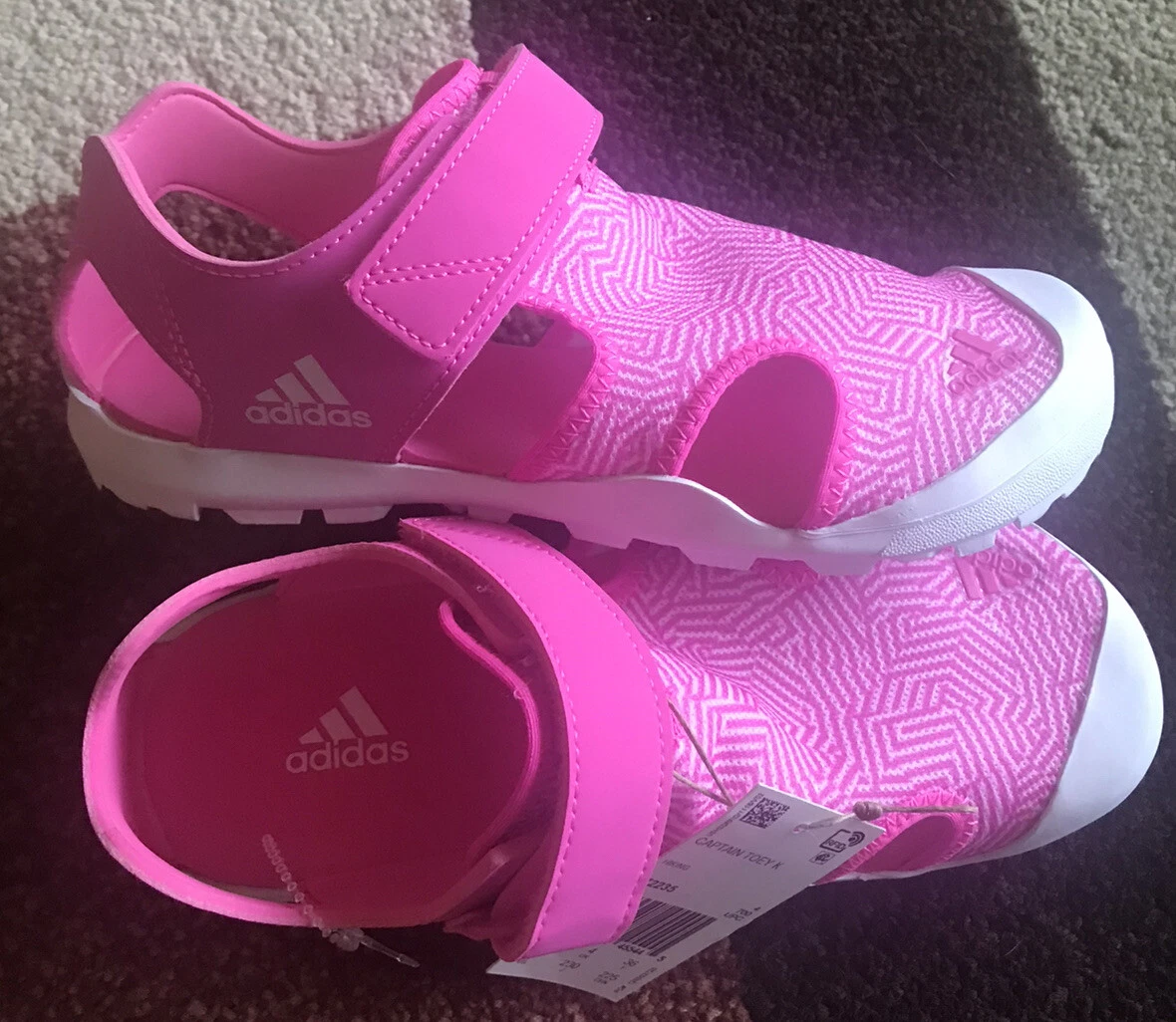 Scarpe sandali ADIDAS CAPTAIN TOEY K ROSA bambina taglia 4 giovani [FZ2235]. Nuovo con etichetta