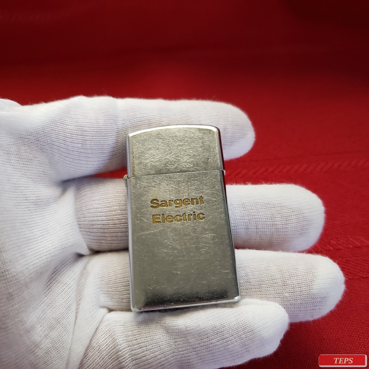 Zippo 2002675 Feuerzeug – Mit ‘I Support The Draft’ Aufdruck, Klassisches Benzinfeuerzeug Aus Den USA