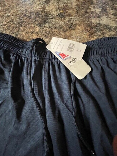 HOUSTON TEXANS STATIC MESH DRAW STRING SPORT SHORTS - NFL TEAM APPAREL 5X - Picture 3 of 5