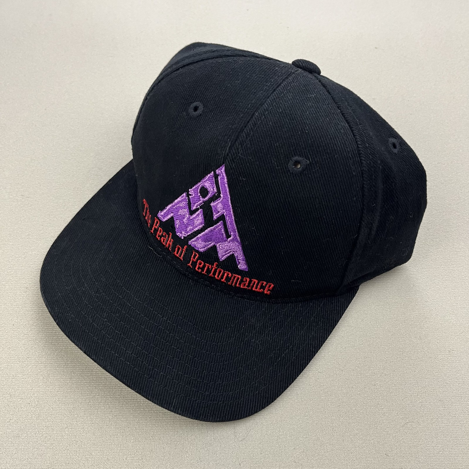 Vintage Technology Summit Hat Strapback Black Pea… - image 1