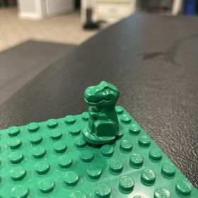 Lego GREEN BABY T REX DINOSAUR Dino Animal Statue - 7783 5987 5975 1354 1349
