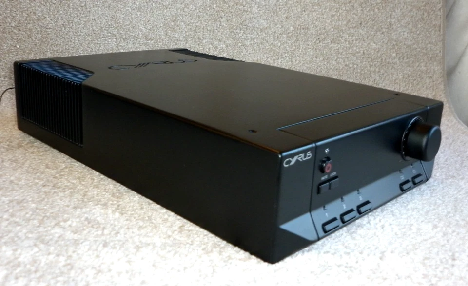 Audiophile Cyrus MR3 Multi-room Integrated Amplifier - Made in England - Image 3 of 4