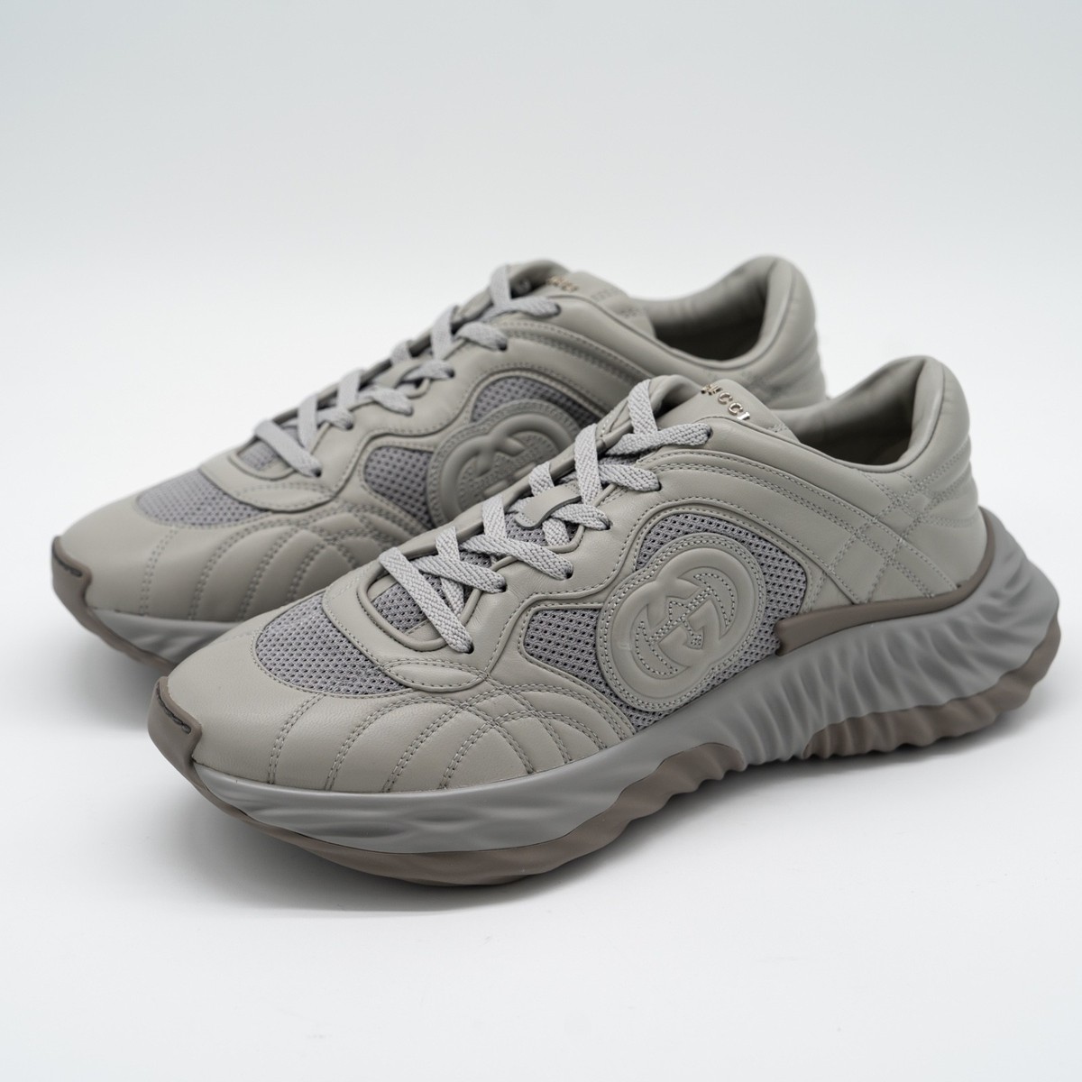 size 11G 11.5 US Gucci Ripple Sneakers Grey GG Leather
