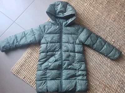 Mango MNG Winterjacke Mantel Steppjacke Gr. 134 9 J. Grün Olive Khaki Leo-Muster