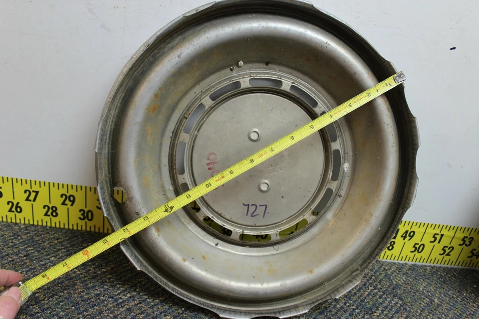 OEM GM 15" Hub Cap Wheel Cover 5040 00496975 1975-1976 Pontiac Grand Prix  (727) - Image 3 of 3