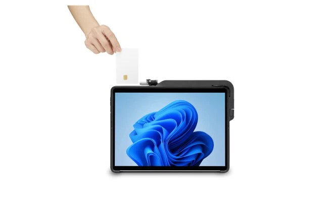 Kensington Blackbelt™ Rugged Case w/ CAC Reader for Surface™ Pro 8 (K97620WW) - Image 2 of 4