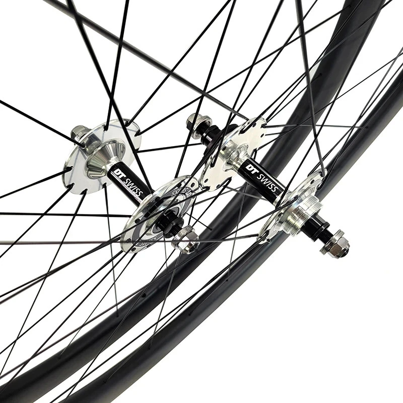 Bicicleta de pista de carretera 700c 45*25 mm cubierta juego de ruedas de carbono buje de eje pasante de una sola velocidad Foto 2 de 4