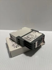 ABB 1SVR430010R0200 MULTIFUNCTION TIME RELAY (12)