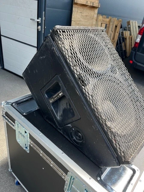 Meyer Sound UM 1-A Monitorspeaker - Bild 2 von 4