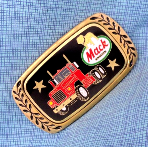 Boucle de ceinture promotionnelle Mack Trucks camionneur laiton semi-solide vintage années 80 Heritage .QRT325 - Photo 1 sur 11