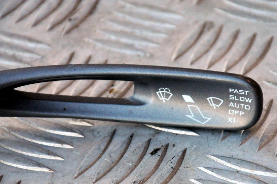 McLaren MP4 12C steering column wipers switch / stalk - Image 2 of 3