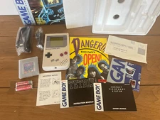 Nintendo Game Boy Handheld System 1989 COMPLETE CIB + RARE Maxell Batteries