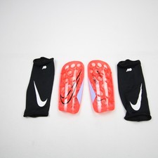 Nike Mercurial Shin Guards Unisex Red New with Tags M