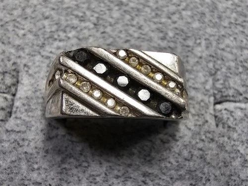 GRANDMA GRABE'S BEAUTIFUL VINTAGE 925 STERLING SILVER CZ 6G RING SIZE 11