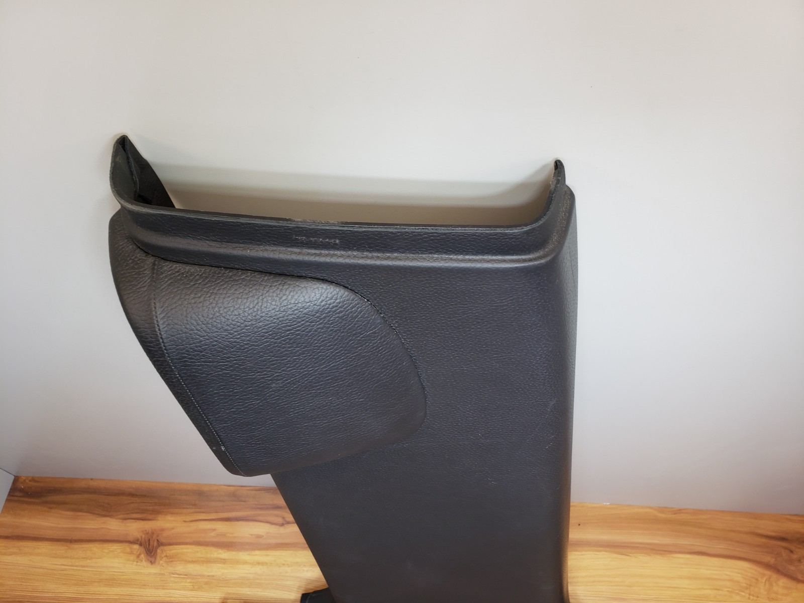 Rolls-Royce Ghost 2010-2014 Front Left Pillar cover Black
