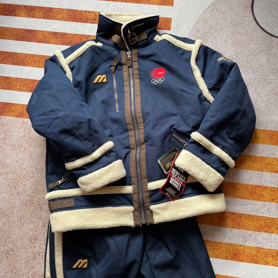 Mizuno hotsell olympic clothing