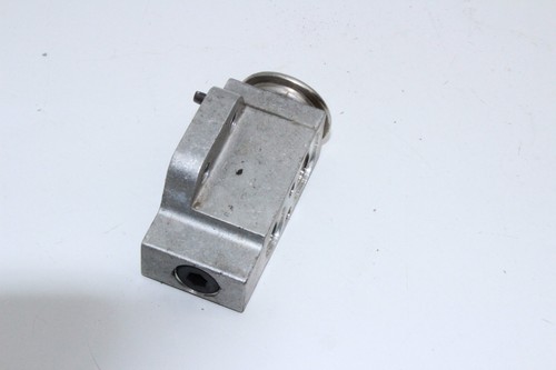 AUDI A5 Cabrio 8F7 2.0 TDI Klimakompressor Y7556002 52379690 2.00 17814662