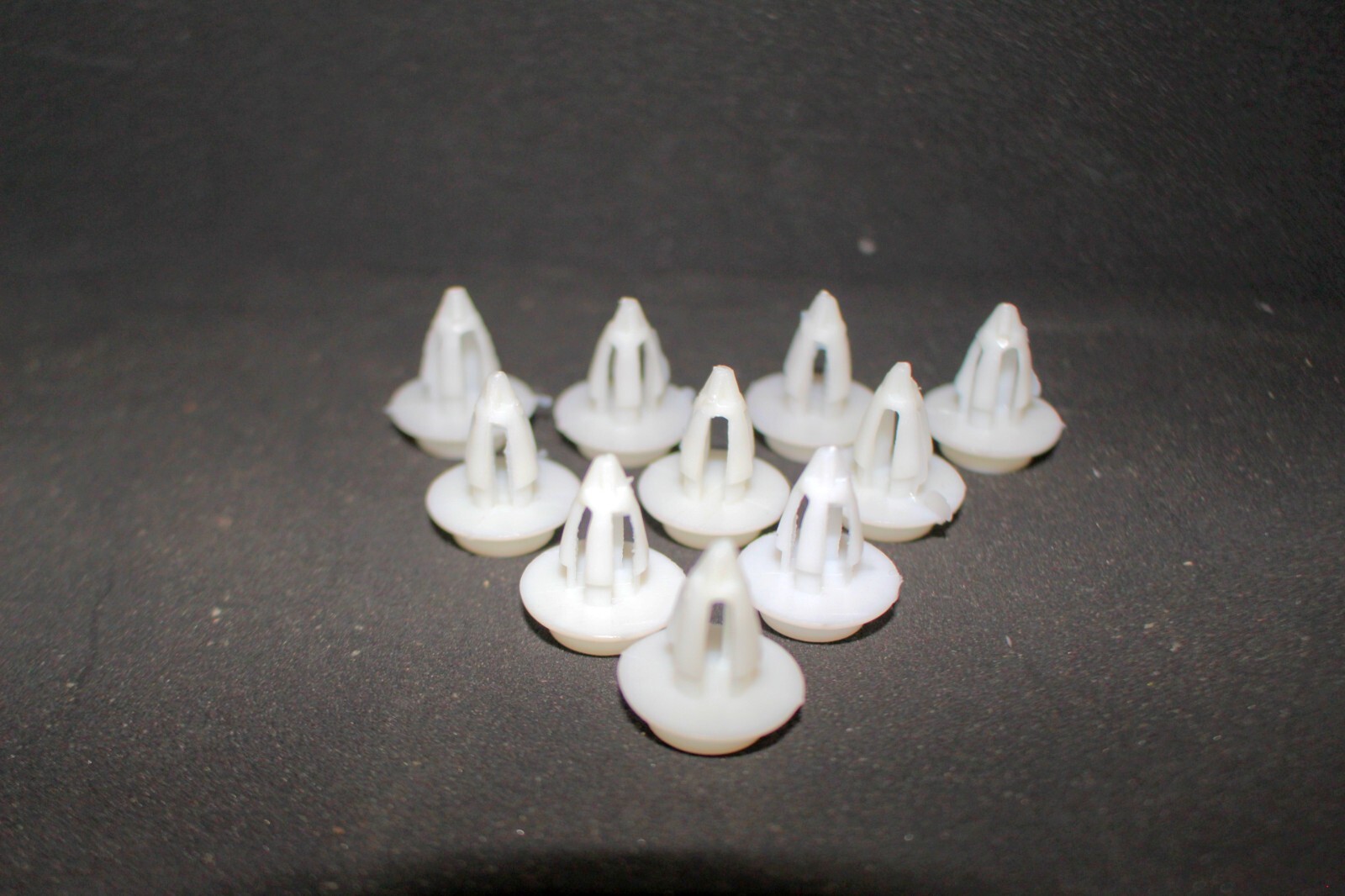 RENAULT CAR INTERIOR BODY/PARCEL SHELVES PANEL FASTENER PUSH-IN 8MM ...