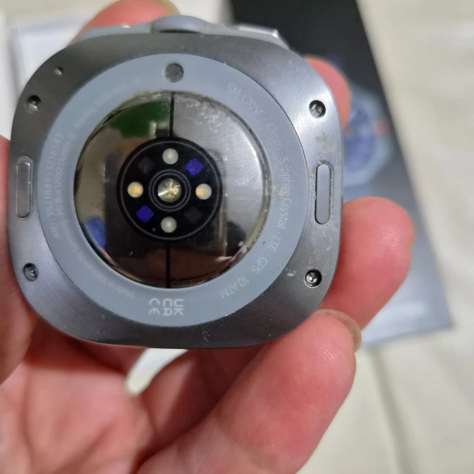 Samsung Galaxy Watch Ultra (2025), photo 2 of 5