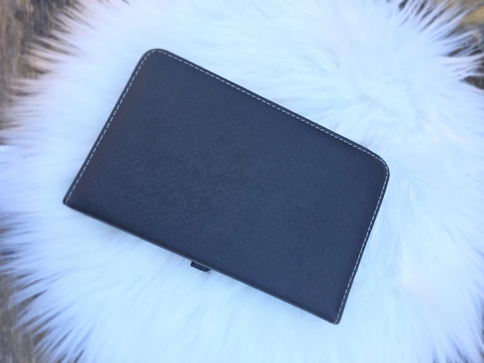 Bluetooth Keyboard, Wireless Keyboard + Bluetooth Keyboard Stand for iOS/Android - Image 3 of 4