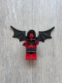 LEGO NEXO KNIGHTS: Ultimate Lavaria (70335)