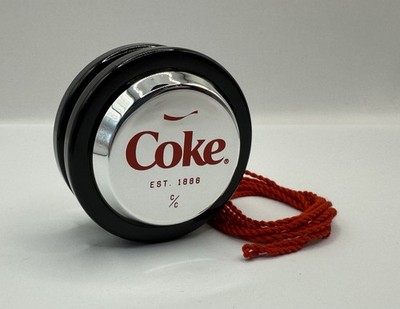 NEW Official Coca-Cola Yo-Yo - Silver Collection -  Est 1886  + Stand. ￼