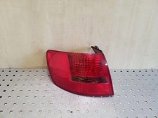 Feu arrière Audi 70