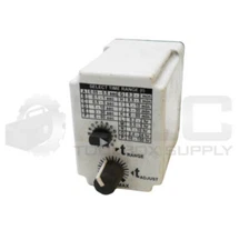 NEW MACROMATIC TR-6022U TIME DELAY RELAY 24-240VAC 12-125VDC 0.05SEC-100HR