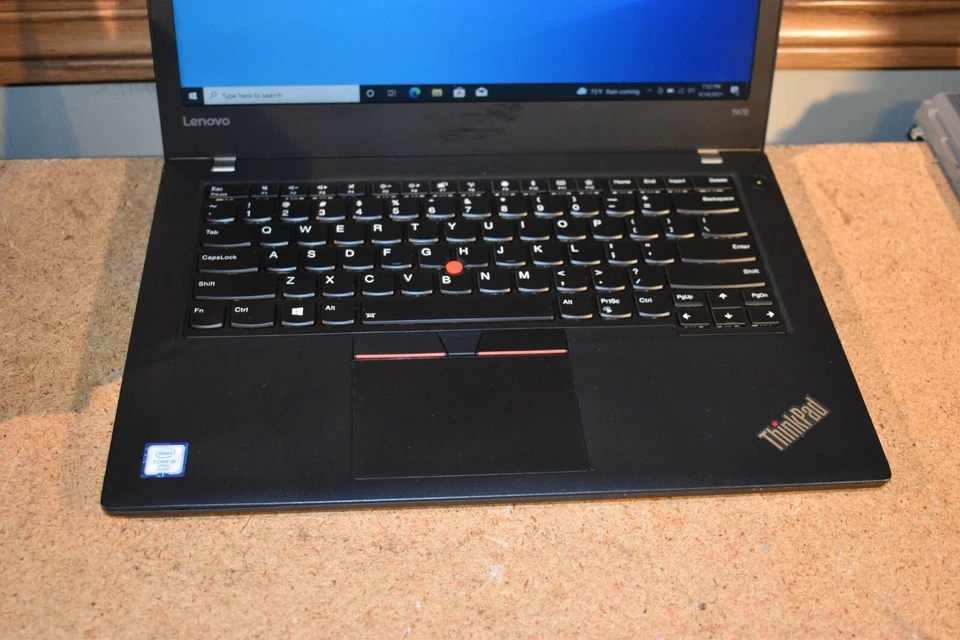Lenovo ThinkPad T470 Intel Core i5-6300U 16GB RAM 256GB SSD Windows 10 Pro 1080p Foto 2 de 4