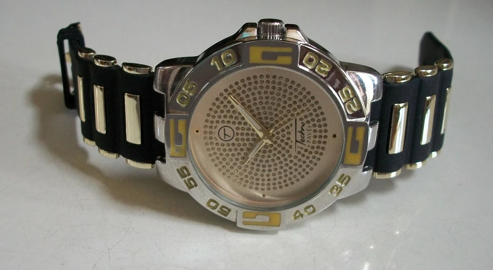 Men's Silver, Black & Gold Finish Silicone Band Fashion Hip Hop Watch - Image 3 of 4