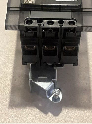 INTERRUTTORE I-LINE SQUARE D POWERPACT BJA36060 60A 3 poli 65kA@480V Nuovo - Foto 5 di 7